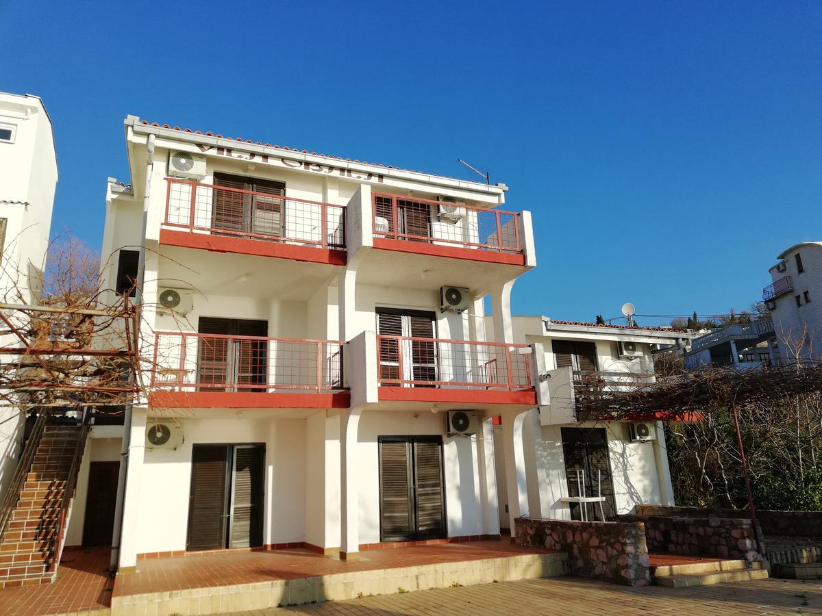 Guesthouse Obala ซูโตมอเร ภายนอก รูปภาพ