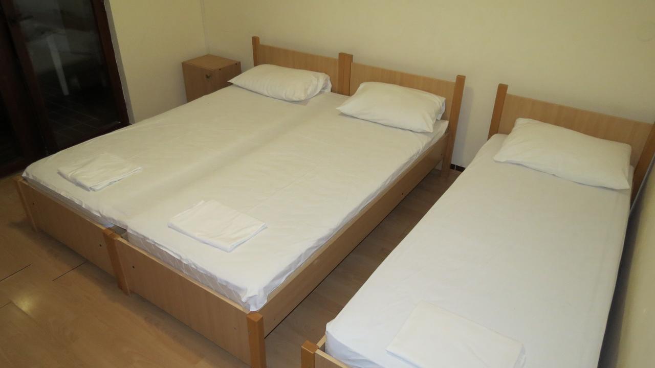 Guesthouse Obala ซูโตมอเร ภายนอก รูปภาพ