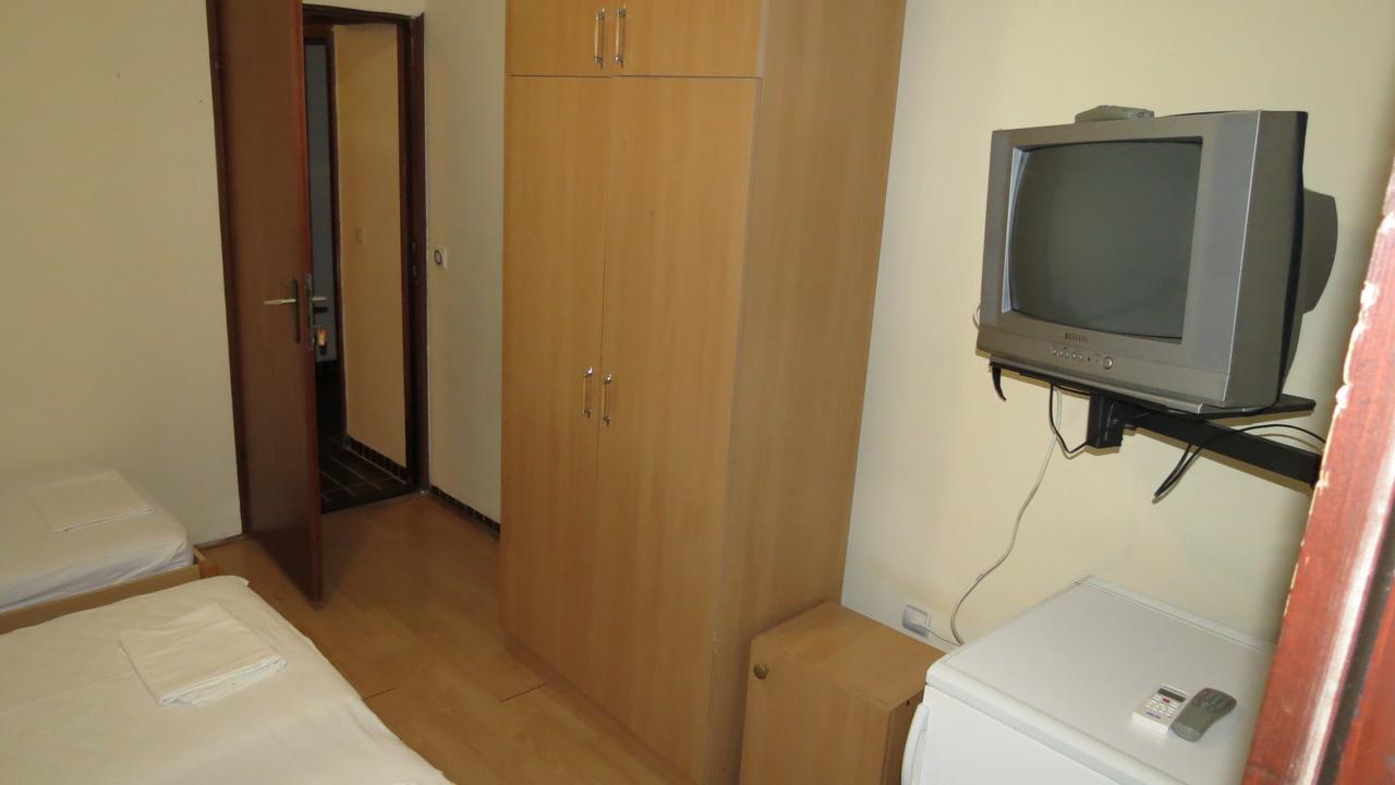 Guesthouse Obala ซูโตมอเร ภายนอก รูปภาพ